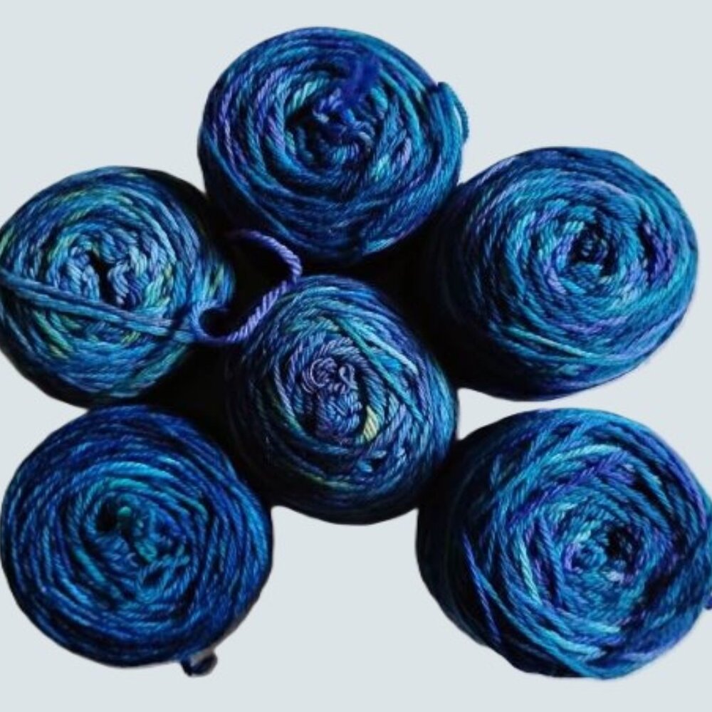Grab Bag ~ shades of blue green purple worsted wool yarn ~ 10.5 oz - Picture 2 of 2